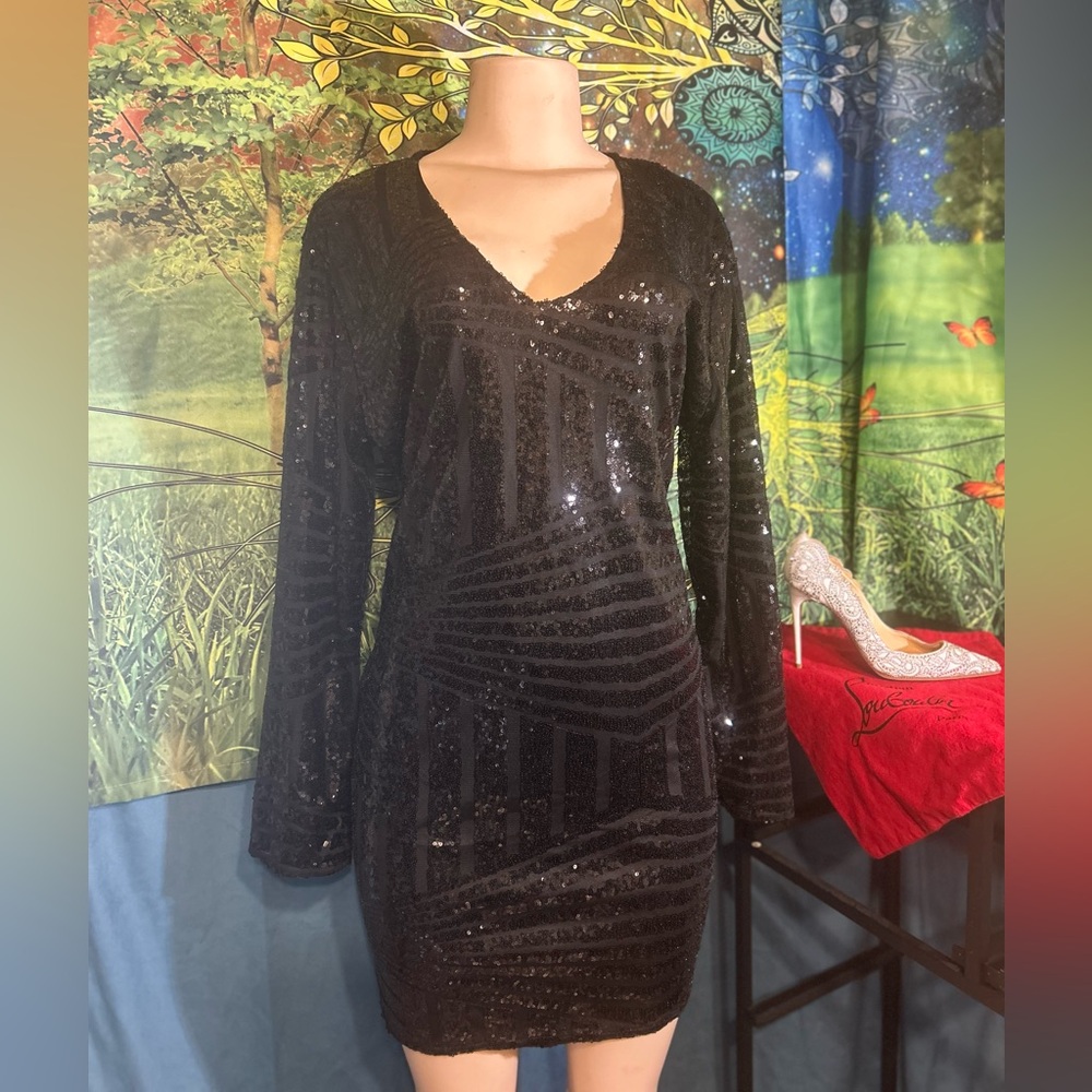 Acevog Black Sequin Long Sleeve Dress ~NWOT